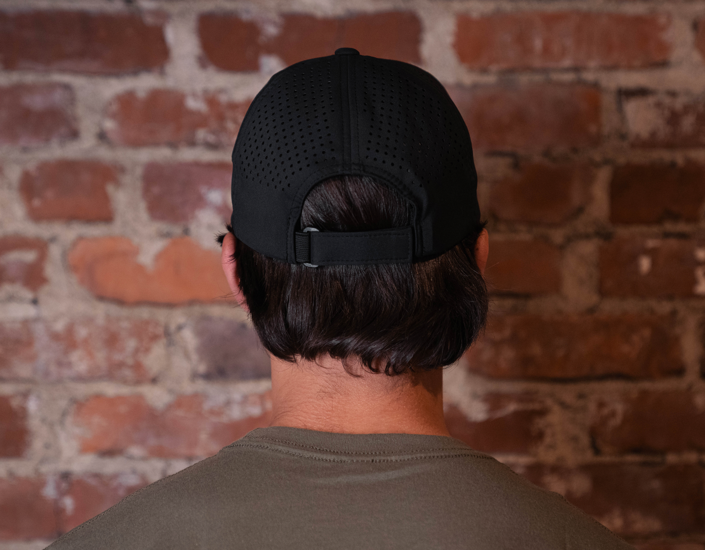 Black "Smooth" Curved Performance Hat
